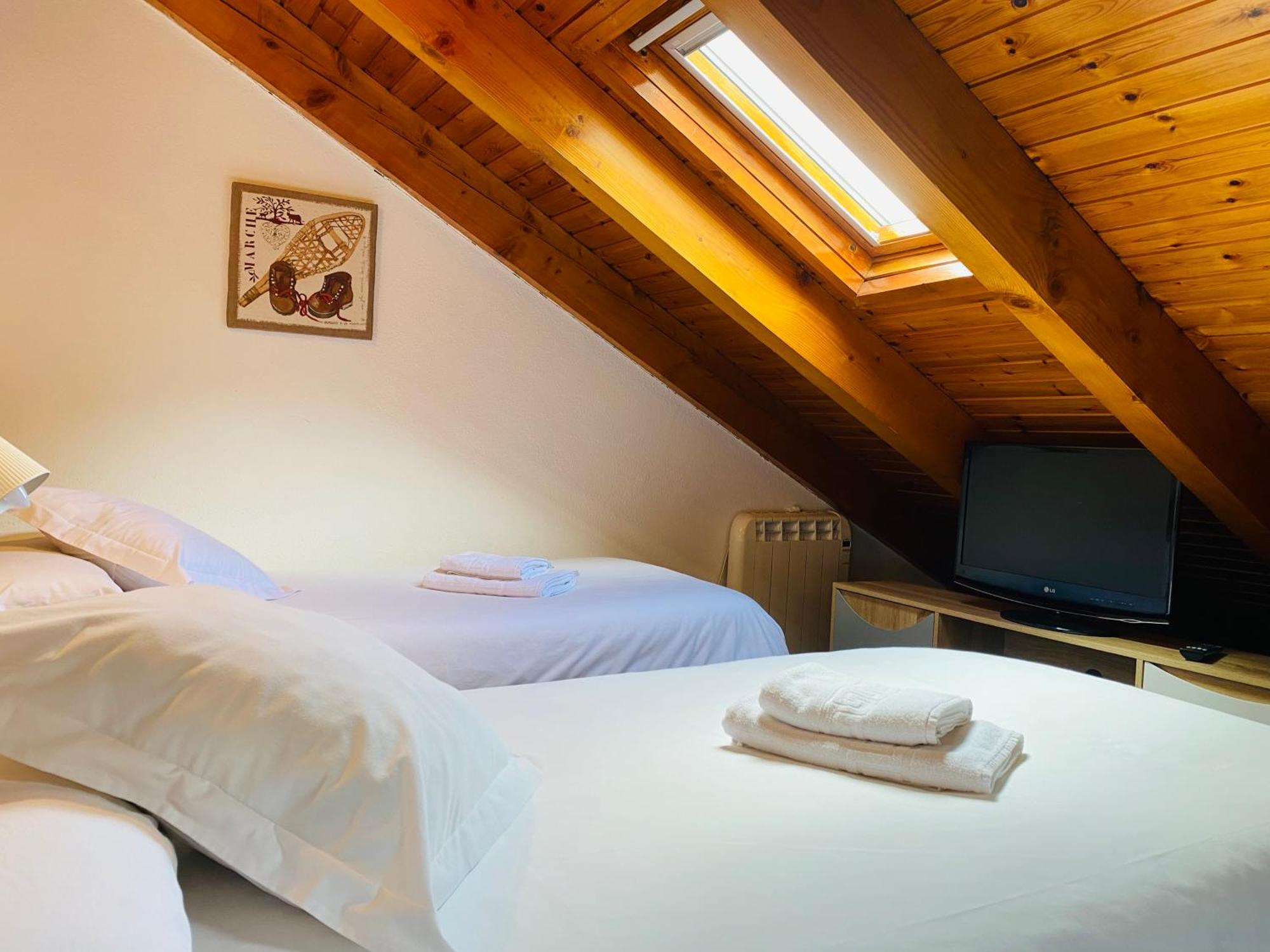 Casa Martagon - Kasasbenas Villa Benasque Ngoại thất bức ảnh
